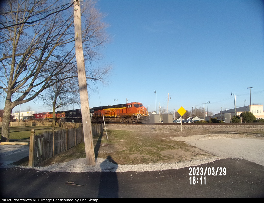 BNSF 8081